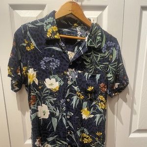 Hawaiian shirt